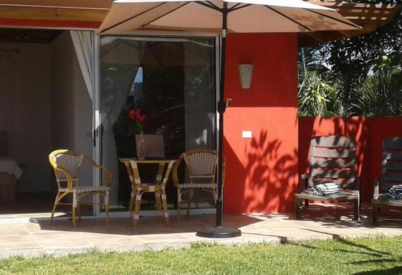 تختخواب و صبحانه El Nido Rojo