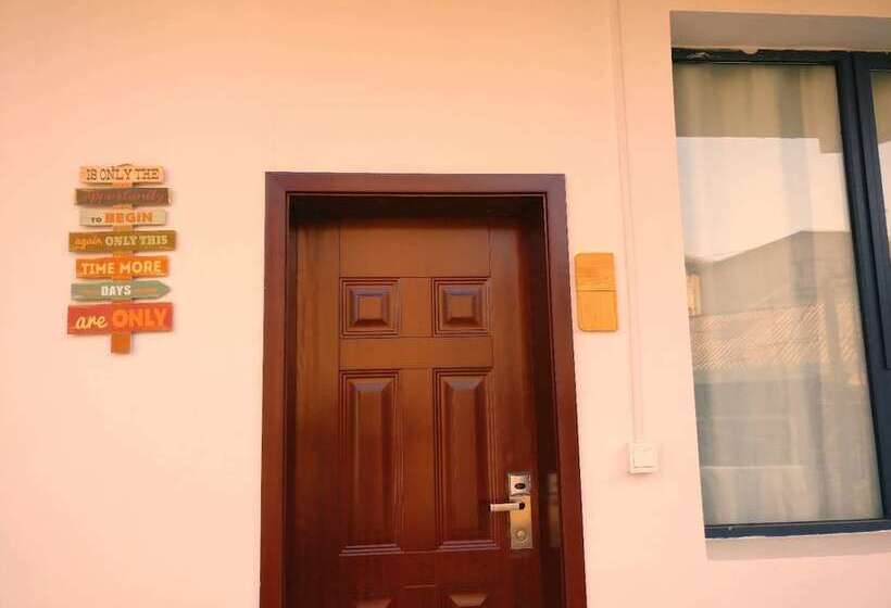 Changsha On The Road Youth Hostel