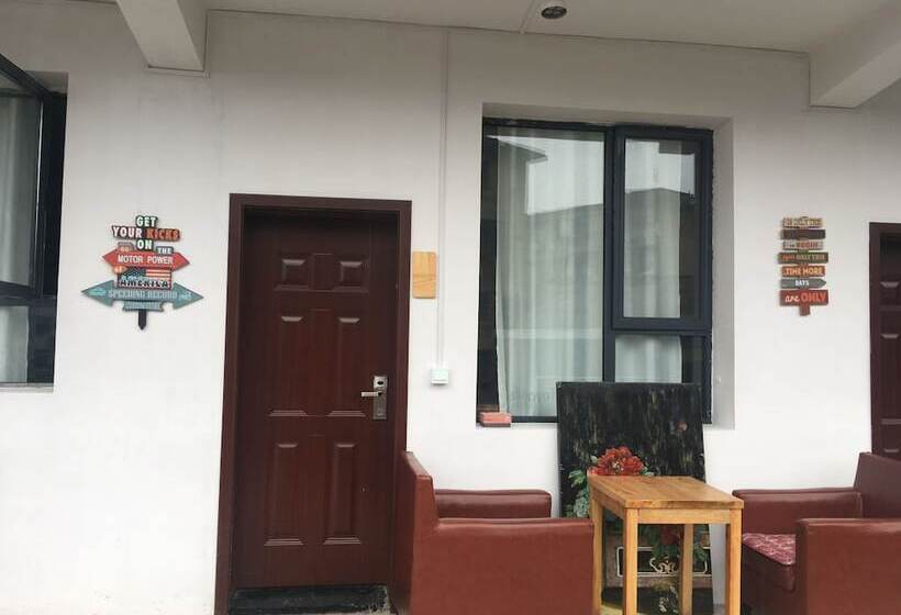 Changsha On The Road Youth Hostel