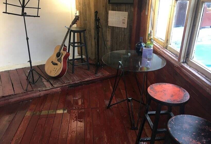 Changsha On The Road Youth Hostel