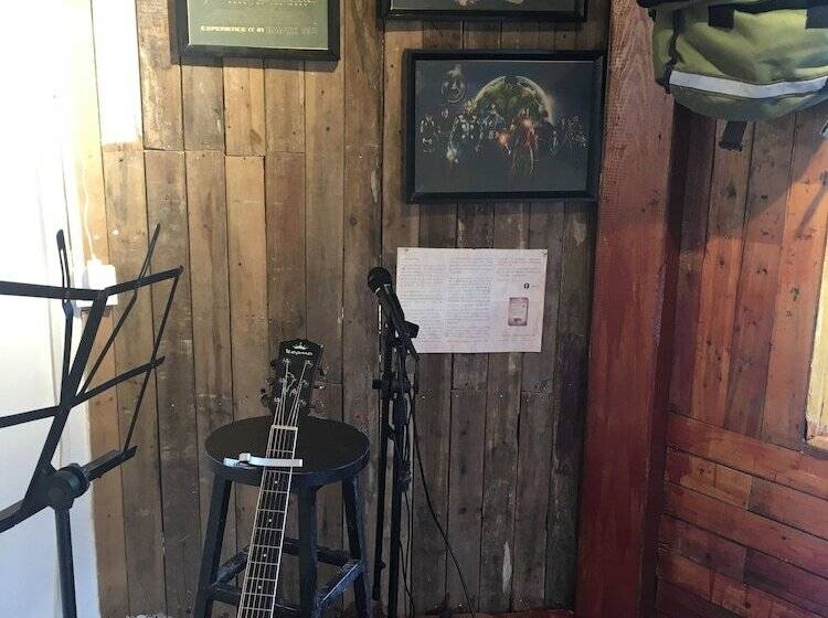 Changsha On The Road Youth Hostel