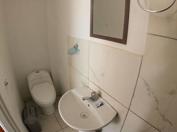 Hostel Mr. Llama Lodge