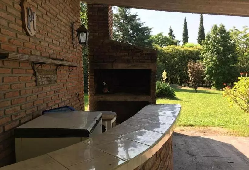 Hotelli Del Prado
