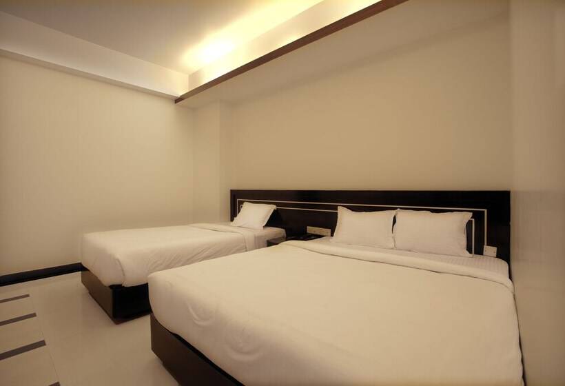 فندق Elaf International