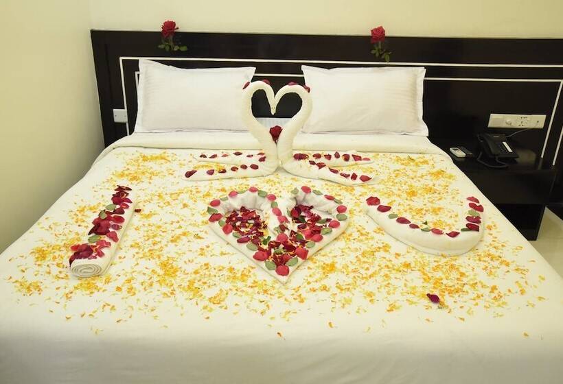 فندق Elaf International