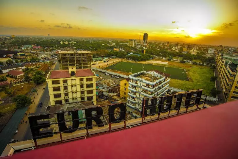 Euro Hotel And Apartments