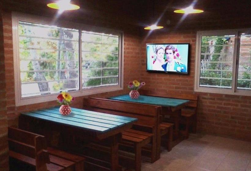 ホテル Hostal La Gran 7