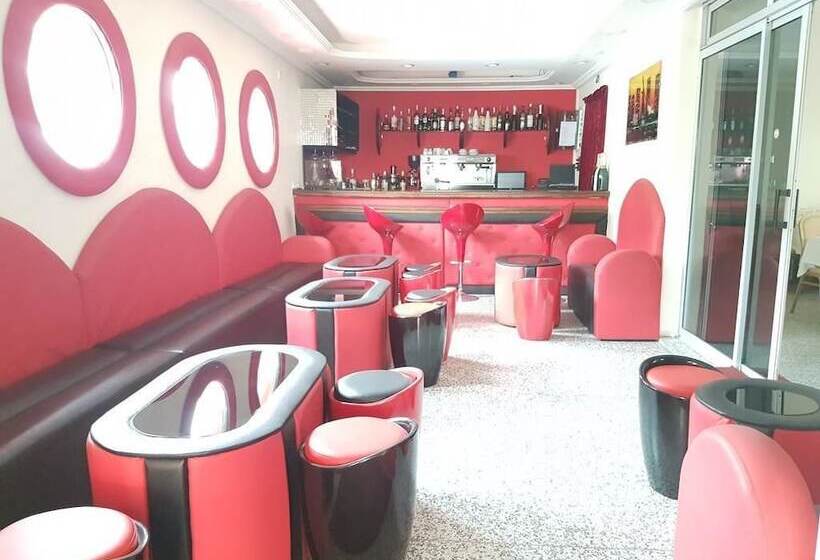 هتل Hôtel Hibiscus