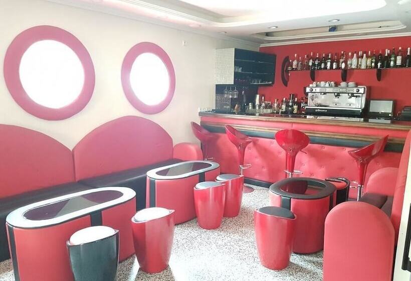 هتل Hôtel Hibiscus