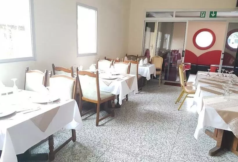 هتل Hôtel Hibiscus