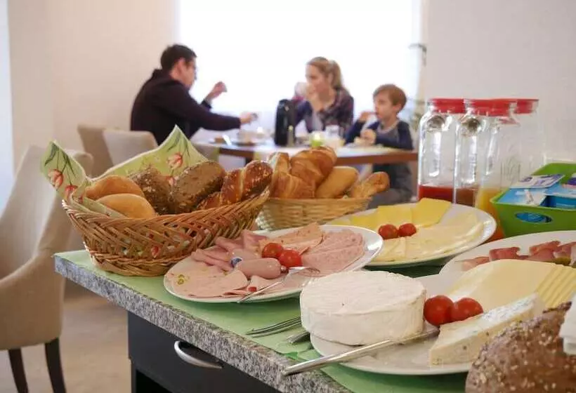 Hotelli & Muhlenapartments