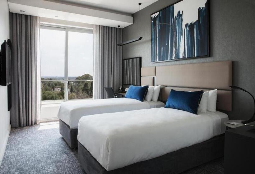 ホテル The Capital On The Park