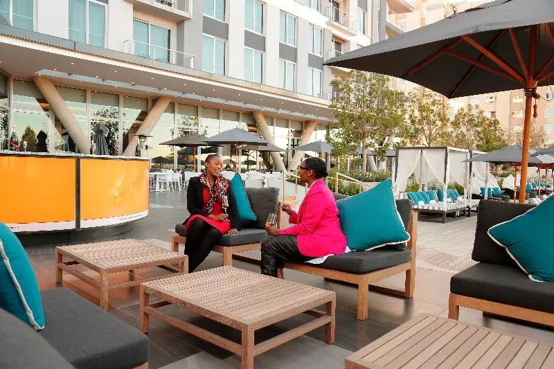 ホテル The Capital On The Park