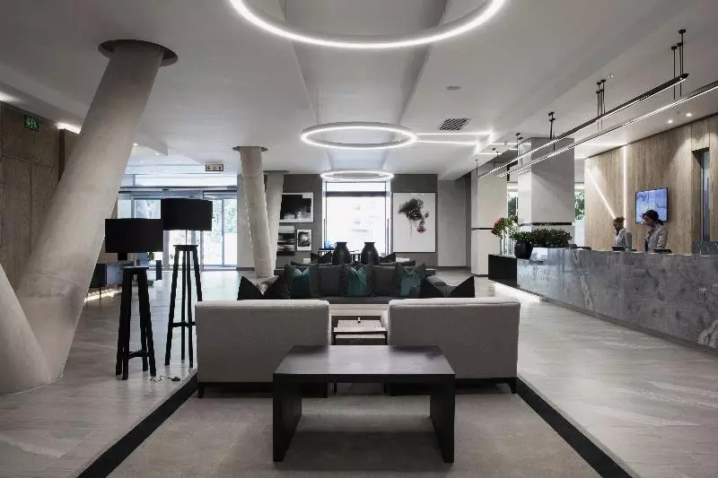 ホテル The Capital On The Park