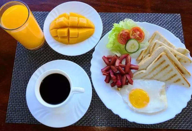 Lomakeskus Bagalangit Hideaways