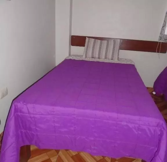 هاستل Hostal Florencia