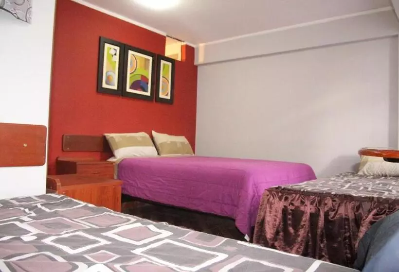 هاستل Hostal Florencia