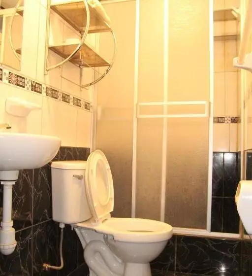 هاستل Hostal Florencia
