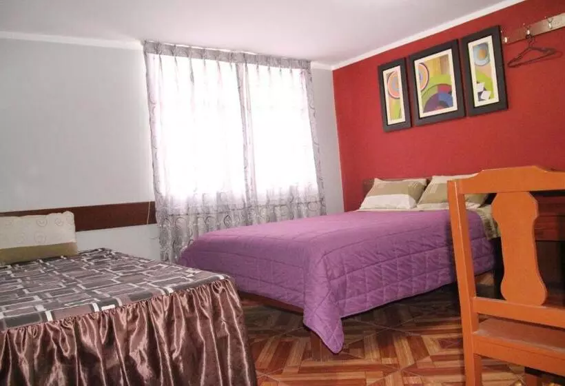 هاستل Hostal Florencia
