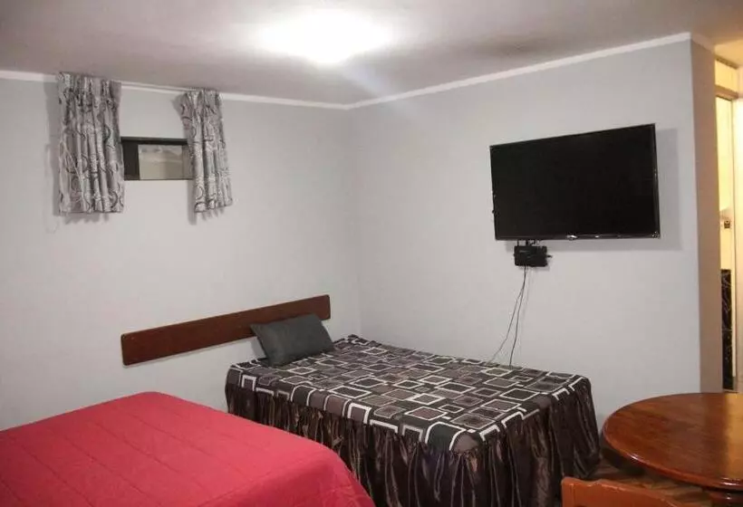 هاستل Hostal Florencia
