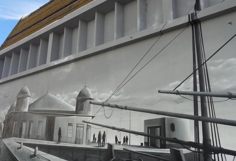 تختخواب و صبحانه Fisherman's Palace