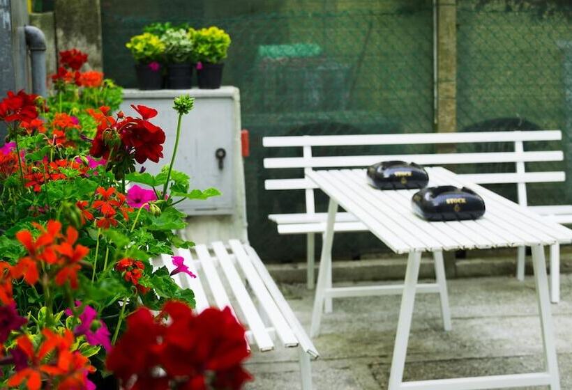 تختخواب و صبحانه Giovanna Rooms