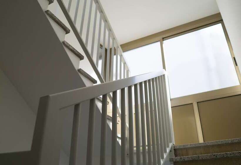 تختخواب و صبحانه Giovanna Rooms