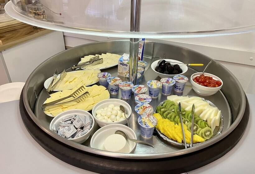 تختخواب و صبحانه Giovanna Rooms