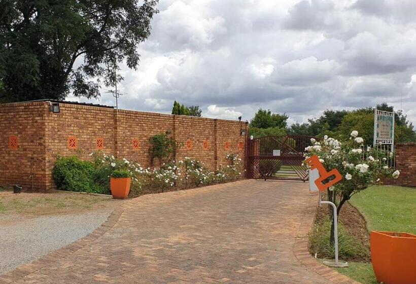 ベッドアンドブレックファースト The Lazy Grape Guest Lodge & Spa