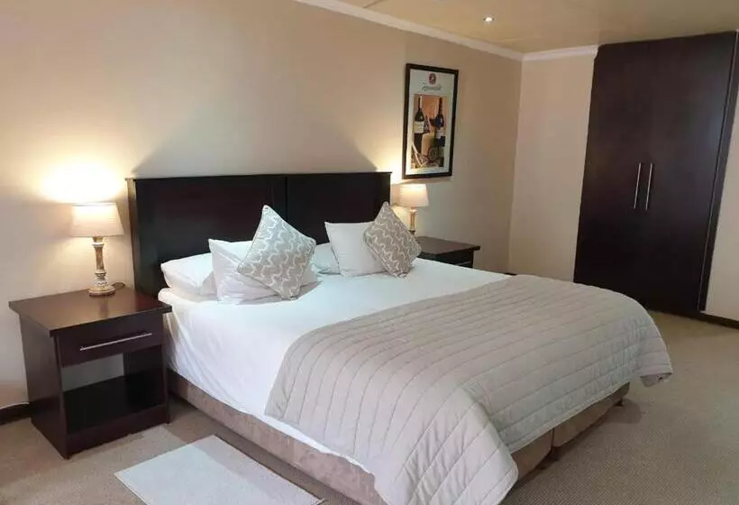 Aamiaismajoitus (B&B) The Lazy Grape Guest Lodge & Spa