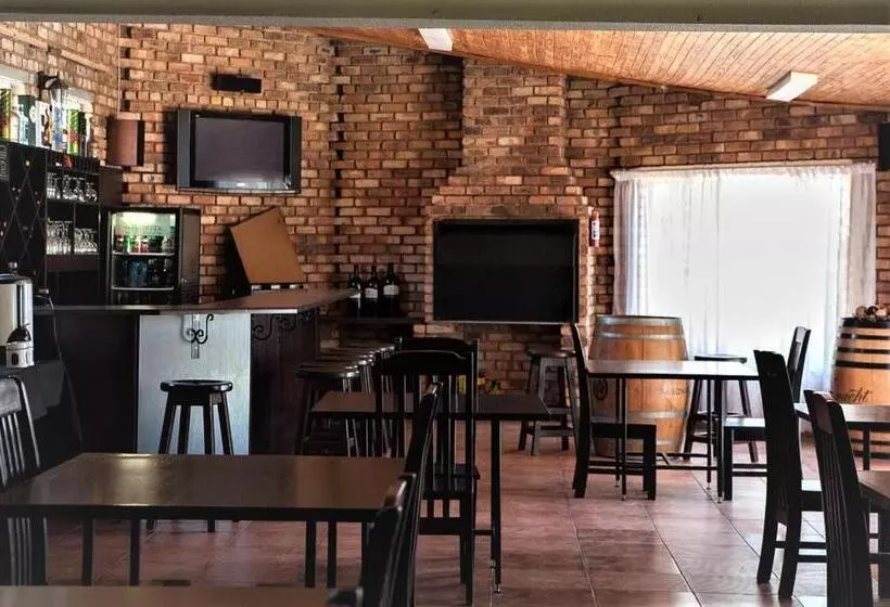 Aamiaismajoitus (B&B) The Lazy Grape Guest Lodge & Spa