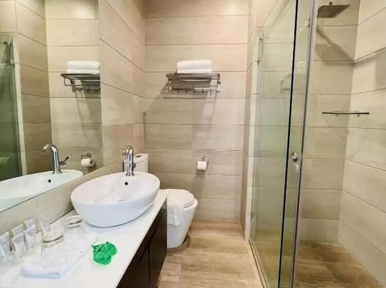 Clarendon Hotel Melbourne