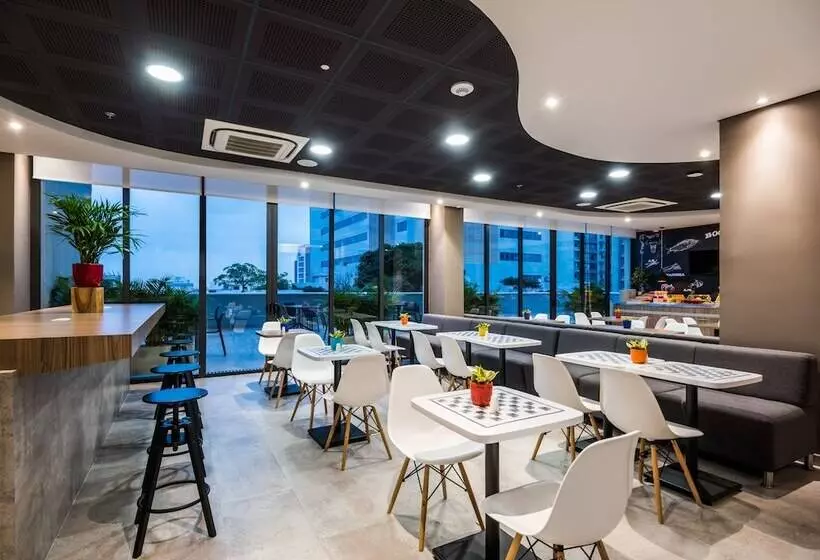 ホテル Ibis Barranquilla