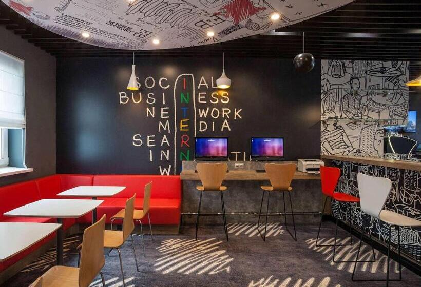 هتل Ibis Kyiv Railway Station