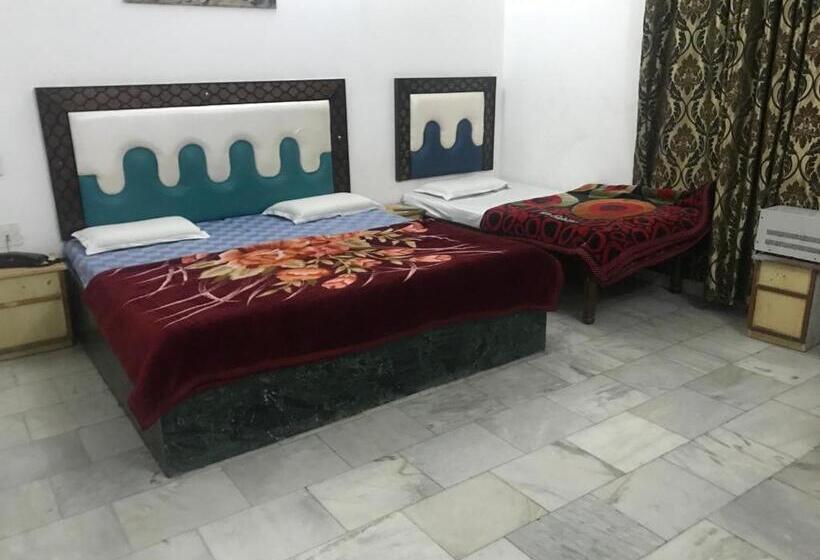 هتل Kanshi Vishwa Nath