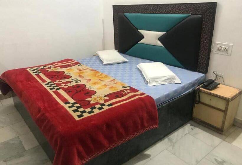 هتل Kanshi Vishwa Nath