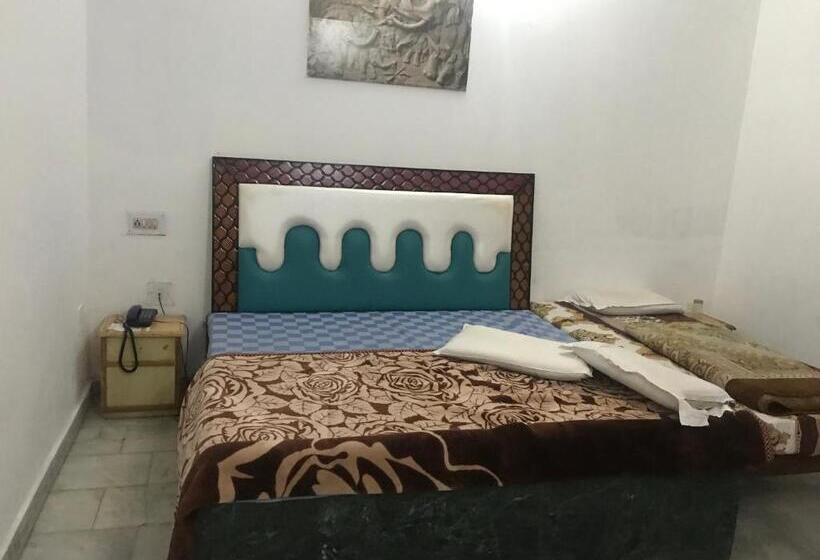 هتل Kanshi Vishwa Nath