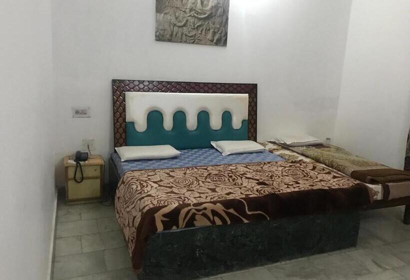 هتل Kanshi Vishwa Nath