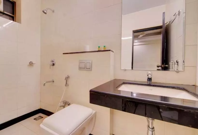 Hotelli Menino Executive