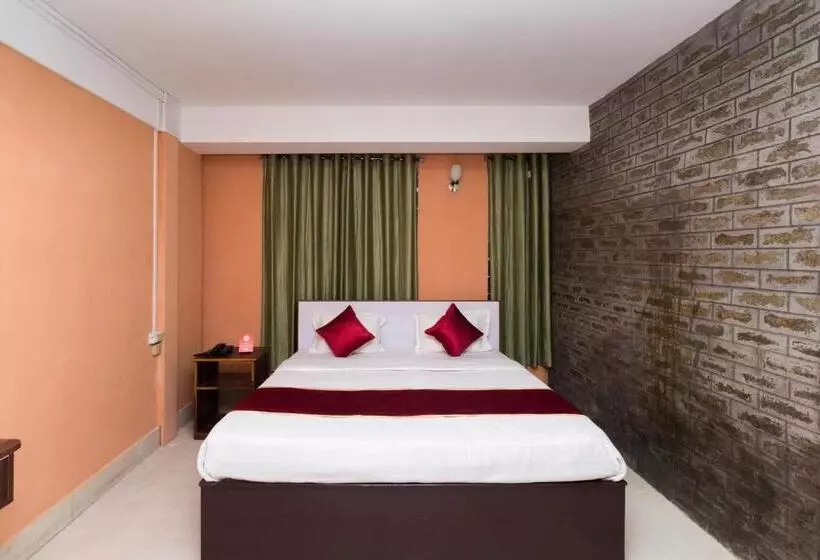 Hotelli Oyo 10831 Balaji Guest House