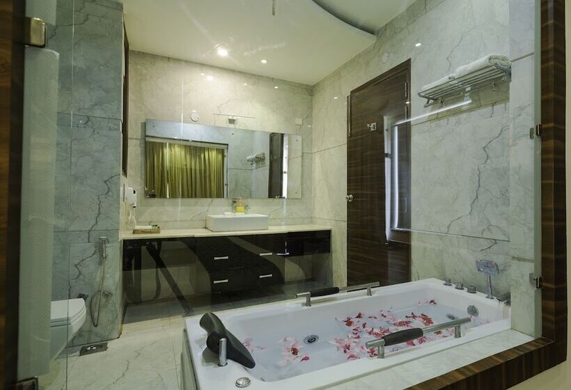 هتل Winsome Resort & Spa