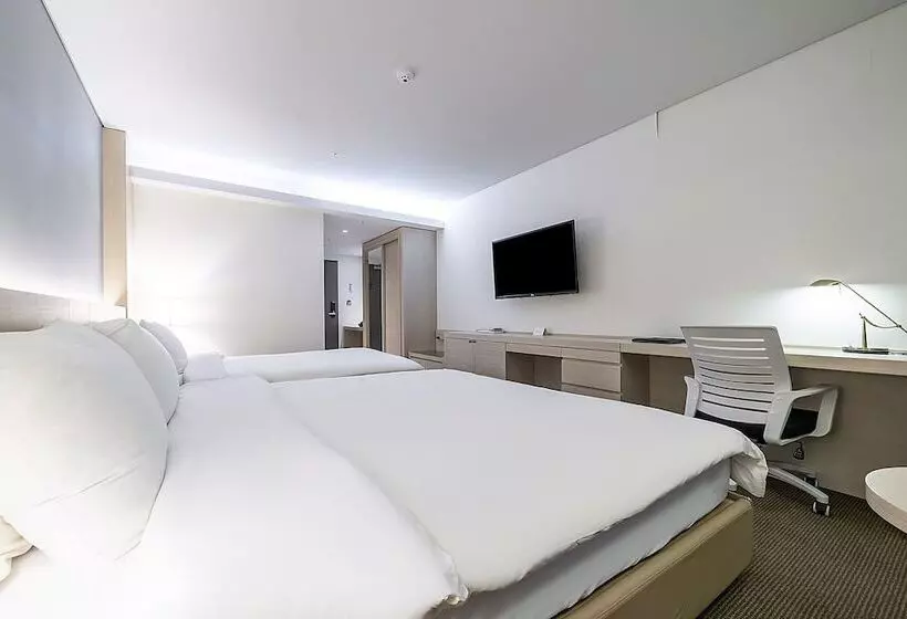 Wonju City Hotel Hyeoksin