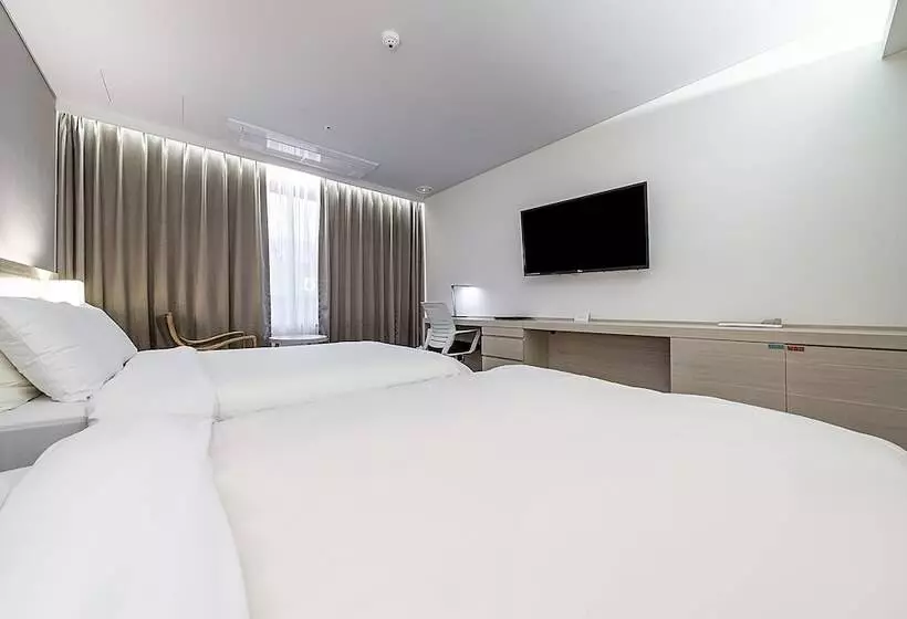 Wonju City Hotel Hyeoksin