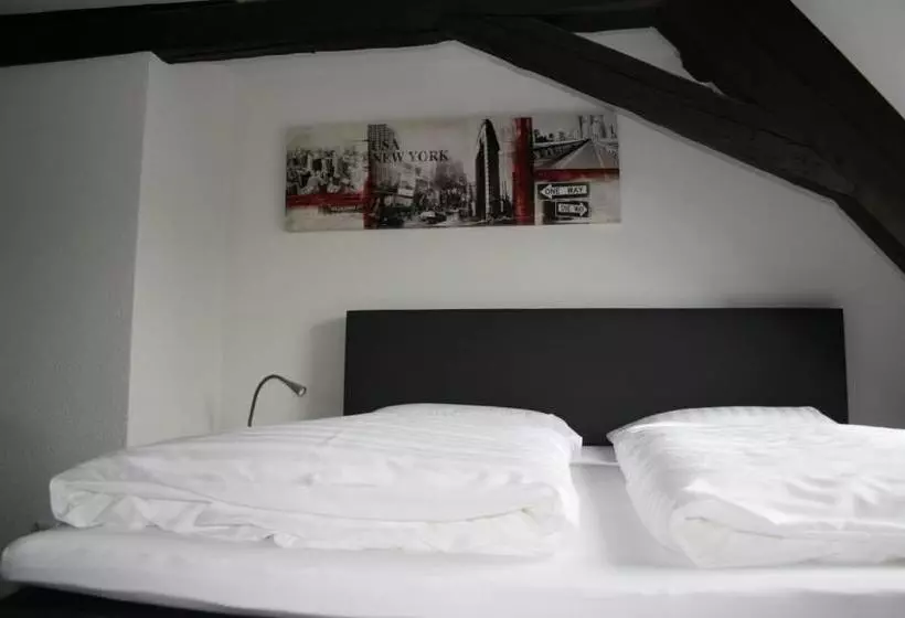 Landhotel Schwarzer Adler