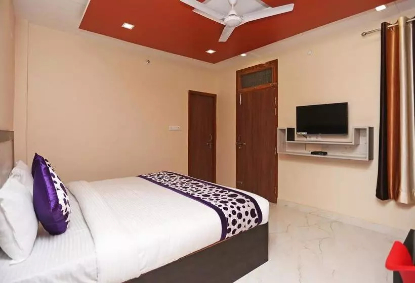 Oyo 11046 Hotel Surya Inn 2