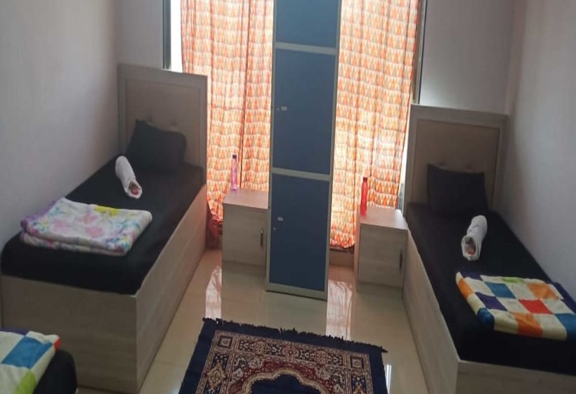 The Dorm Factory Hostel