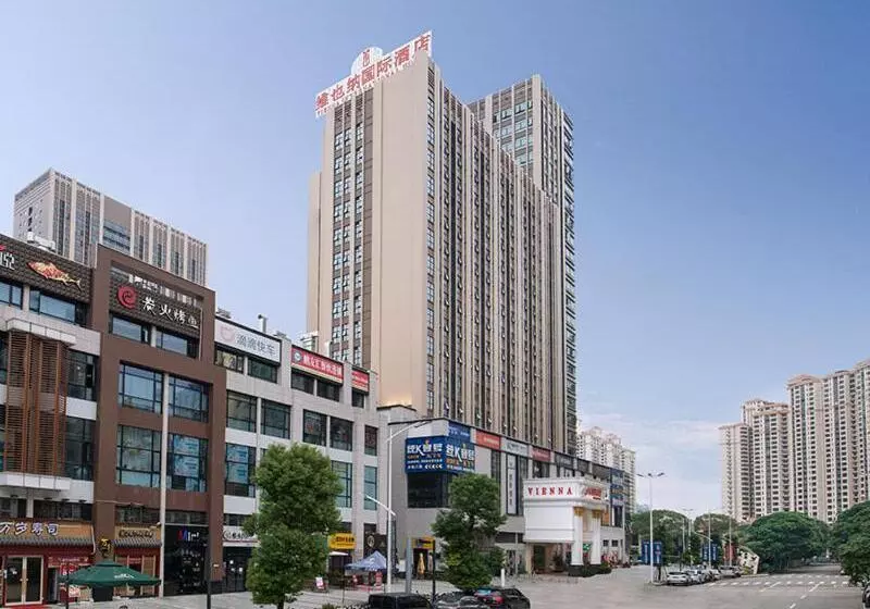 Vienna International Hotel Dongguan Shilonghuixing Business Central