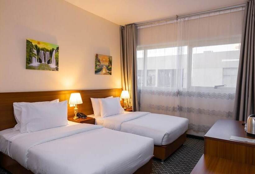 Отель Three 888