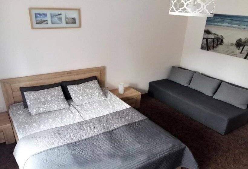 Aamiaismajoitus (B&B) Dom Wczasowy Natalia