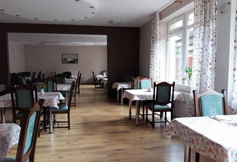 Aamiaismajoitus (B&B) Dom Wczasowy Natalia